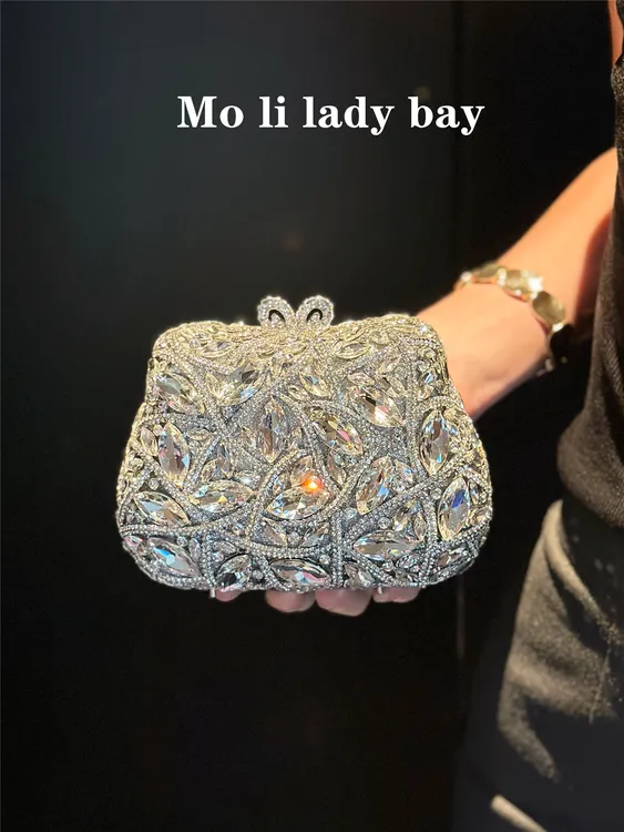 【高货】轻奢晚宴手拿包宝石镶钻银色高端礼服包女满钻迷你宴会包