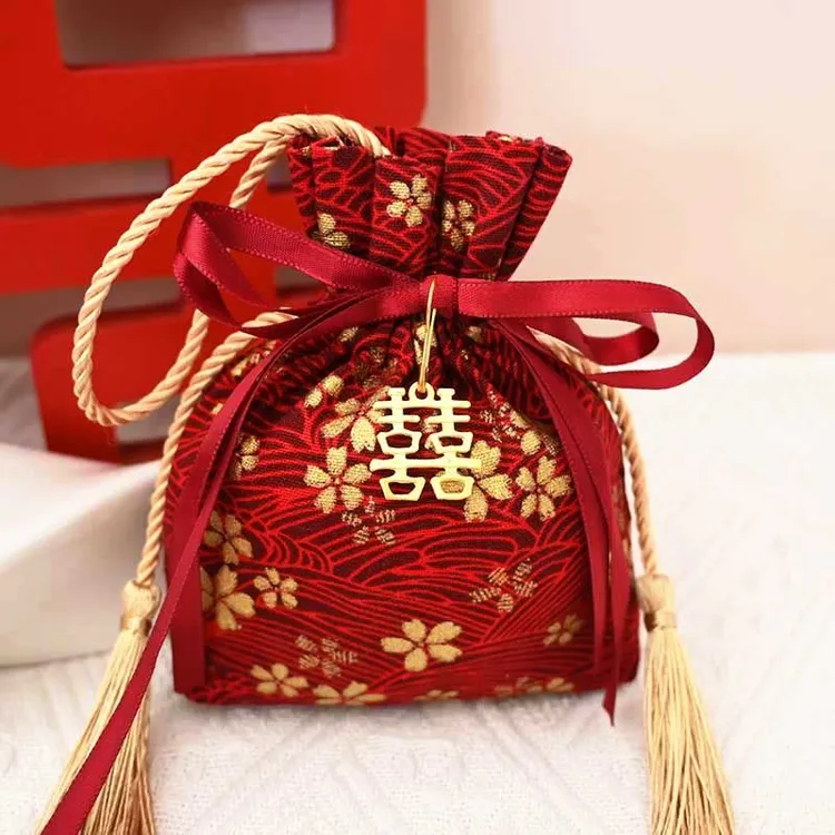2025新款结婚喜糖袋子婚礼伴手礼盒高级感手提糖果布袋免折叠糖盒