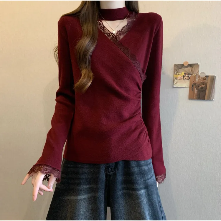 大码女装挂脖蕾丝打底衫秋冬内搭胖mm修身显瘦设计感针织长袖上衣