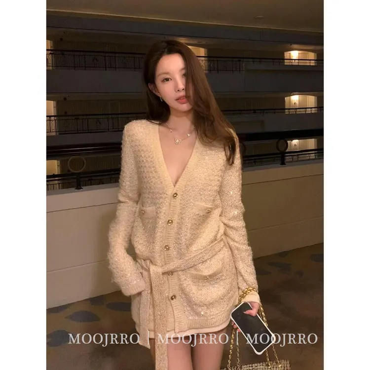小香风V领长袖针织外套女秋纯欲法式气质宽松显瘦高级感开衫上衣