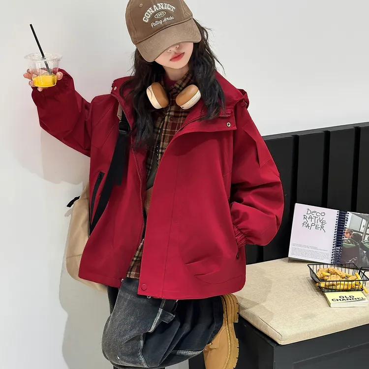 女童冲锋衣春秋2025新款儿童秋装防风外套超好看大童女孩炸街上衣