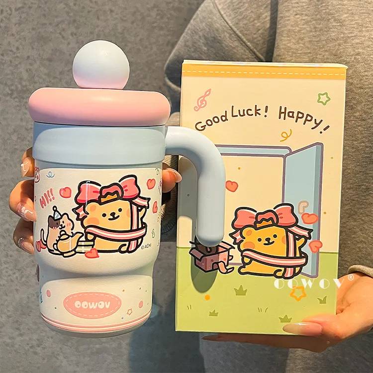 小熊虫保温杯2025新款水杯女高颜值办公室桌面杯子吸管杯生日礼物