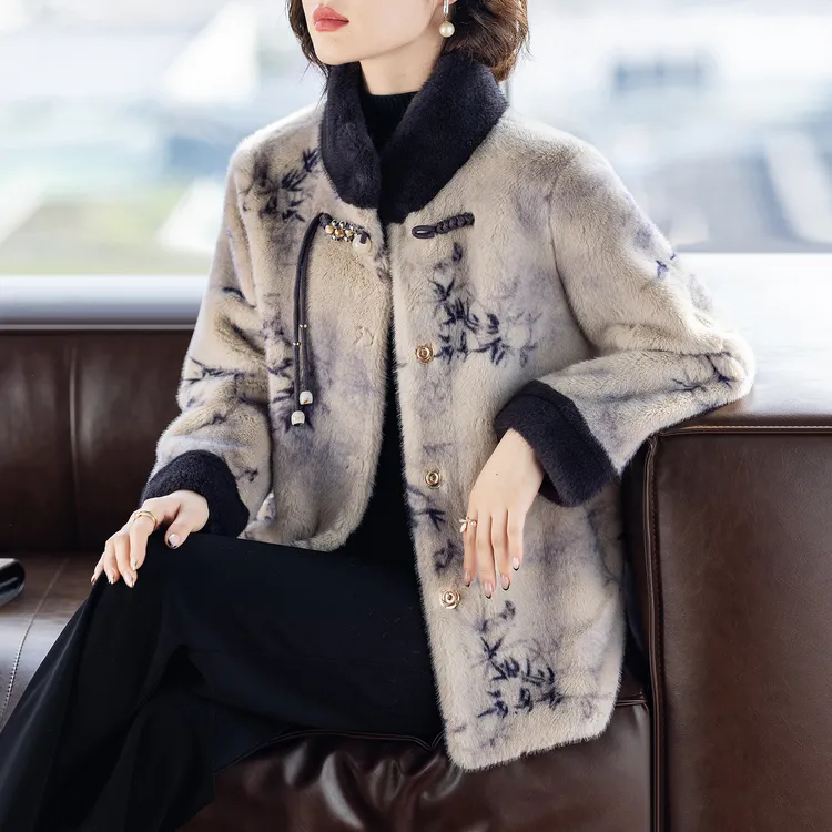 皮尔卡丹妈妈冬装外套洋气时尚2025新款加厚新中式国风衣服中老年