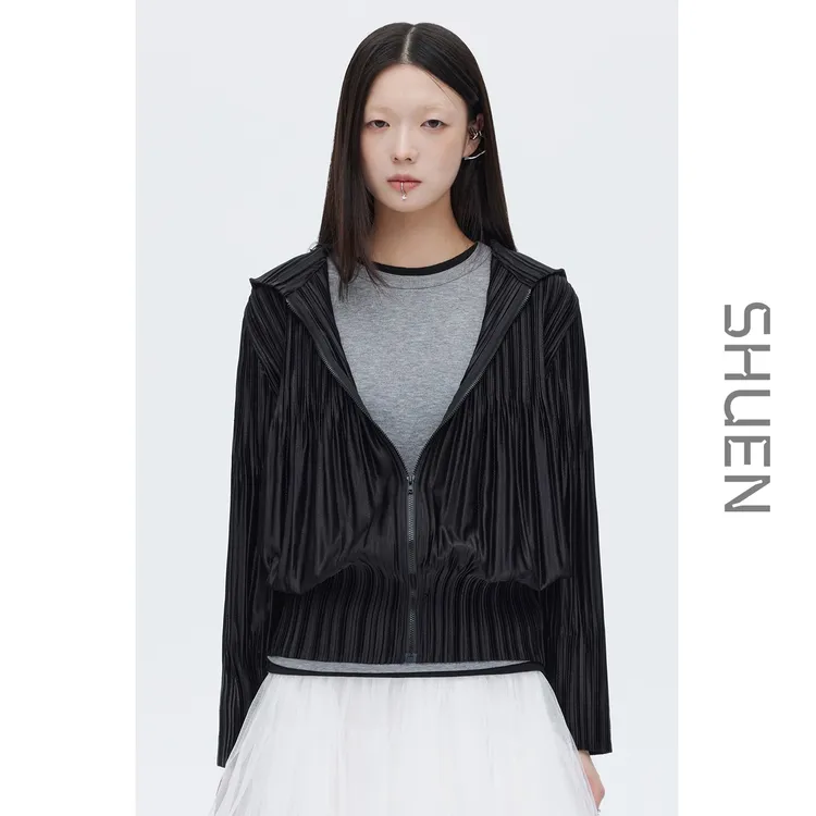 束恩重磅弹力亮光平纹褶皱拉链防晒开衫2025秋连帽黑色长袖外套女