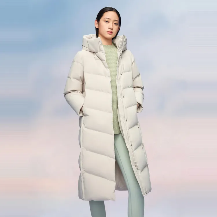 波司登新款秋冬季女士时尚保暖外套休闲百搭宽松显瘦气质羽绒服