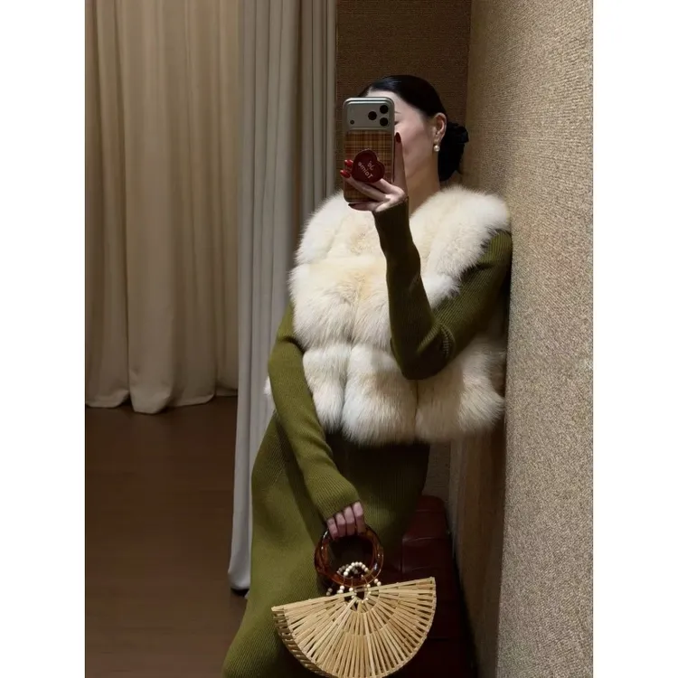 复古风气质修身收腰显瘦连衣裙女秋冬名媛小香风保暖马甲外套套装