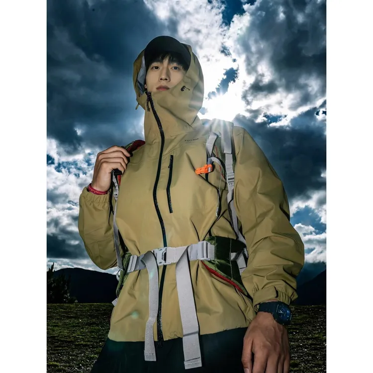 德国褐色冲锋衣外套女2025新款户外三合一防风防水防晒徒步登山服