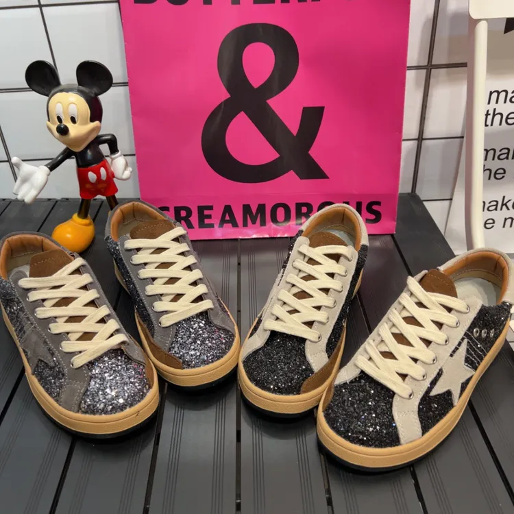 8122韩版秋季新款做旧亮片纯皮星星超鞋小脏鞋百搭洋气平底板鞋