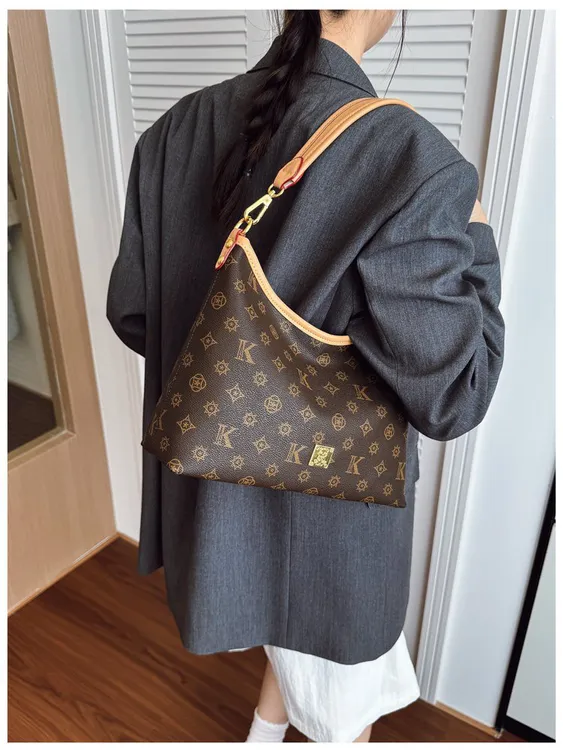 老花托特大号展现完美气质托特包通勤腋下轻奢秋冬百搭时尚