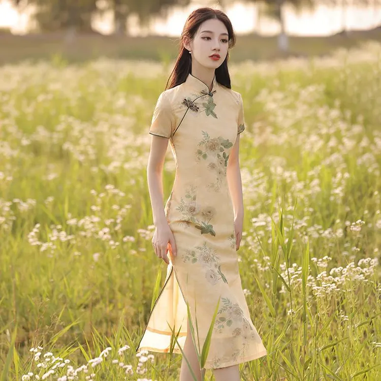 旗袍2025年新款新中式轻奢夏季女装花朵中长款年轻款改良连衣裙女