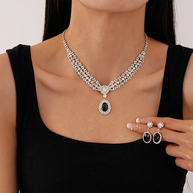 铜合金吊坠 轻奢风锆石椭圆耳钉锁骨链复古小众首饰女款气质高级