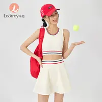 Leorrey/乐拉固定胸垫时尚高弹透气条纹撞色健身瑜伽背心WX3125