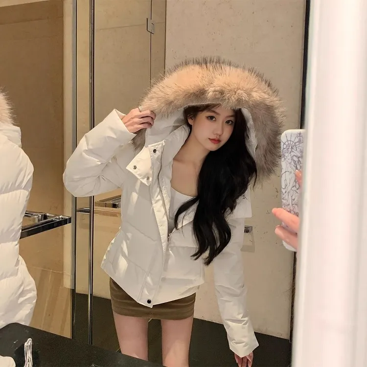 2025新款连帽收腰羽绒服女短款冬季修身显瘦加厚大毛领白鸭绒外套