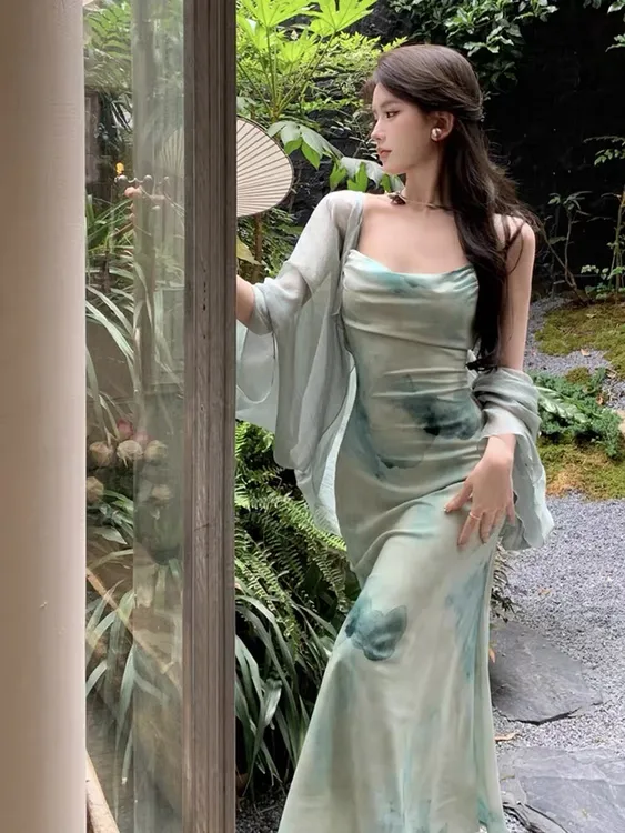 J1893国风水墨晕染吊带连衣裙女夏季复古小众设计感修身鱼尾长裙
