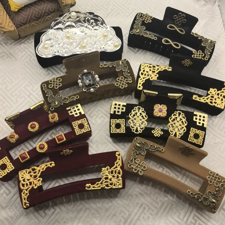 洛岩菡春国风抓夹千金风发饰民族风刘海夹发夹