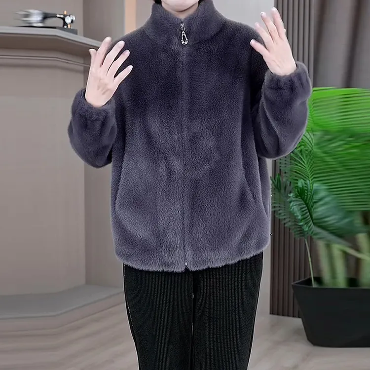 品牌休闲纯色短款立领外套冬季皮毛一体开衫时尚女款加厚保暖女装