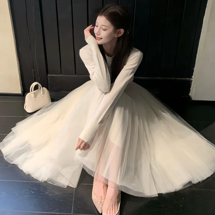 秋冬季穿搭炸街一整套小众高级感女装洋气衣服套装女半身裙两件套