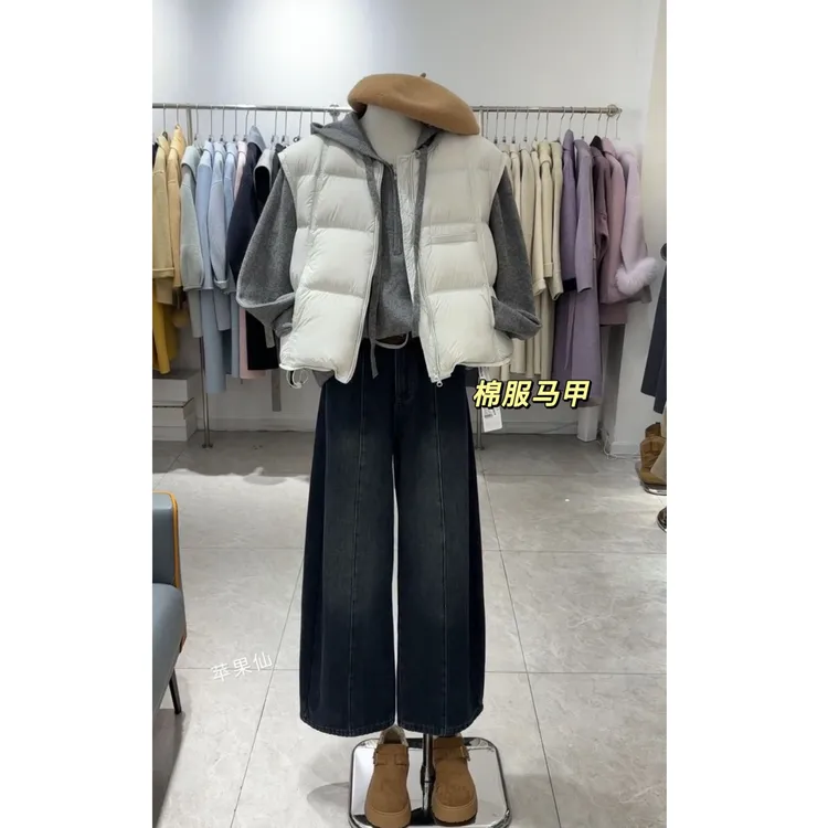 超火一整套2025秋冬新款时尚气质慵懒风洋气毛衣马甲裤子三件套