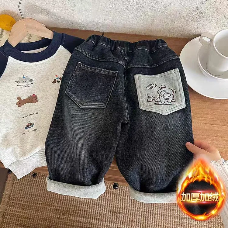 男童加绒加厚牛仔裤女童冬款直筒裤2025冬季新款儿童一体绒裤子潮