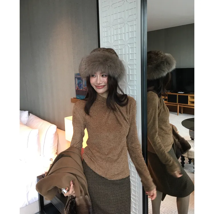 【ALONESAVOR】龍喜儿 散落光影 高级显白半高领扭结针织衫J839