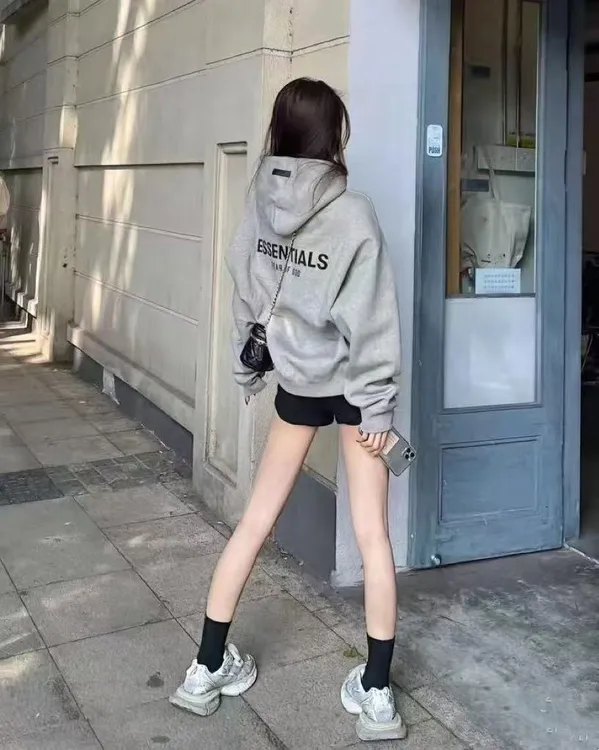 ESSENTIALS 第八季 秋冬款 前后植绒连帽卫衣