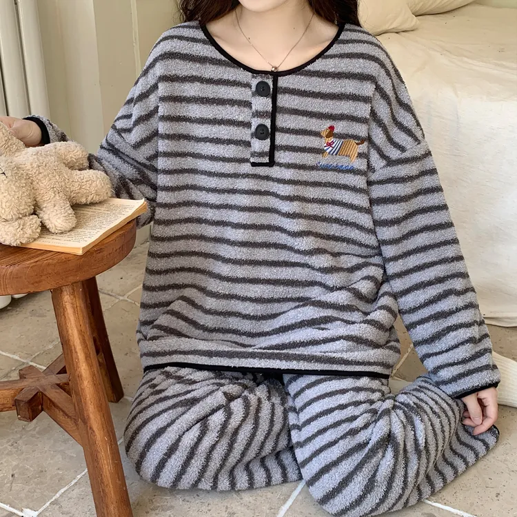 珊瑚绒加厚加绒半边绒秋冬季睡衣女款爆款2025新款保暖家居服套装