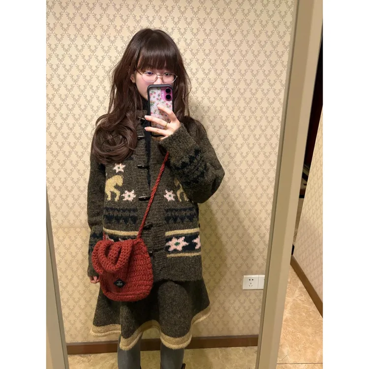 毛衣女秋冬2025新款气质复古圣诞氛围花纹长袖针织开衫半裙短裙