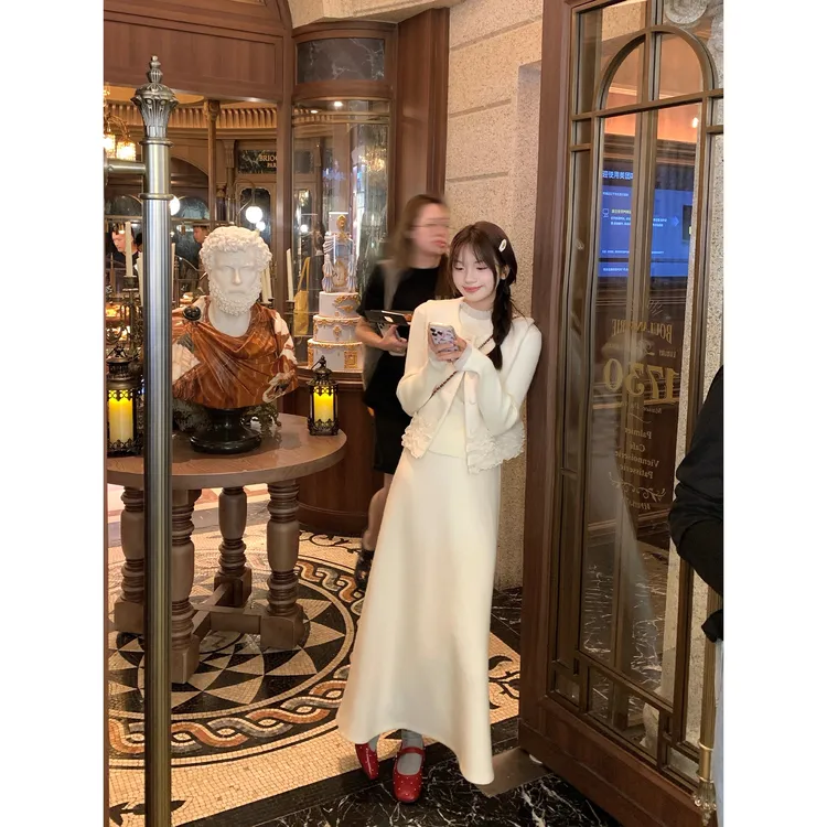 切糕自制【弥雅】小个子女秋冬设计感洋气两件套冬季加厚羊毛套装商品图