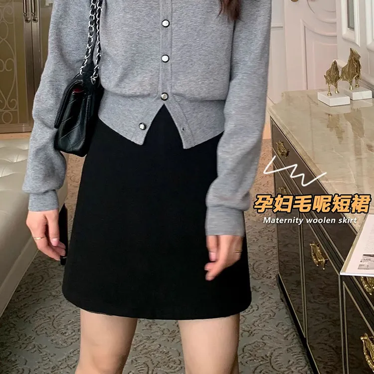 秋冬款孕妇短裙女2025新款爆款洋气中晚孕期外穿休闲孕妇装半身裙