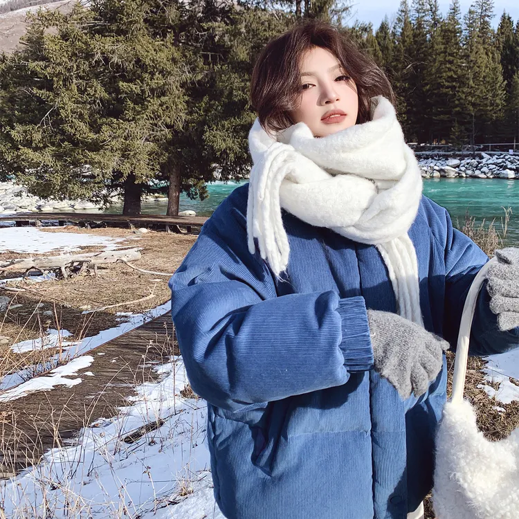 蓝色时尚立领灯芯绒保暖羽绒服女2025冬季韩版宽松90白鸭绒面包服