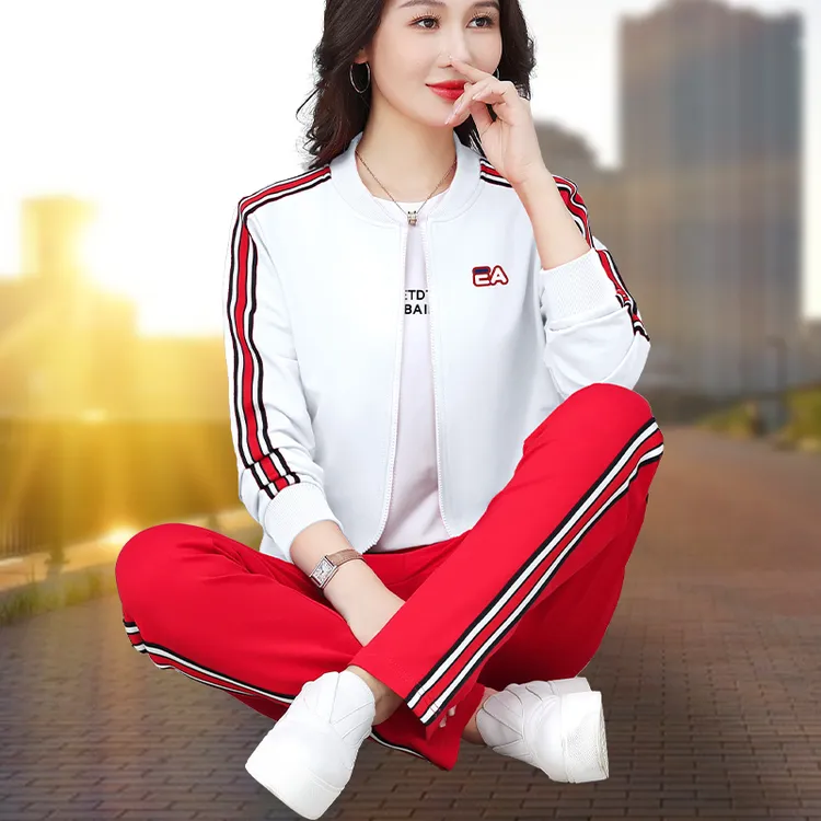 休闲运动服套装女2025新款春秋季洋气显瘦妈妈开衫卫衣立领三件套