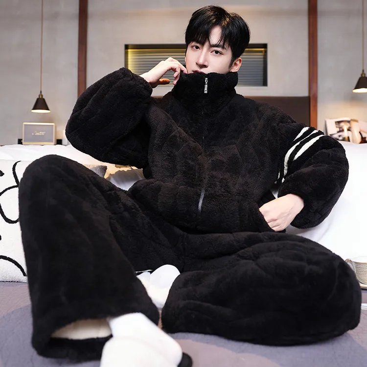睡衣男款冬季珊瑚绒加厚加绒新款冬天三层夹棉简约高档家居服套装