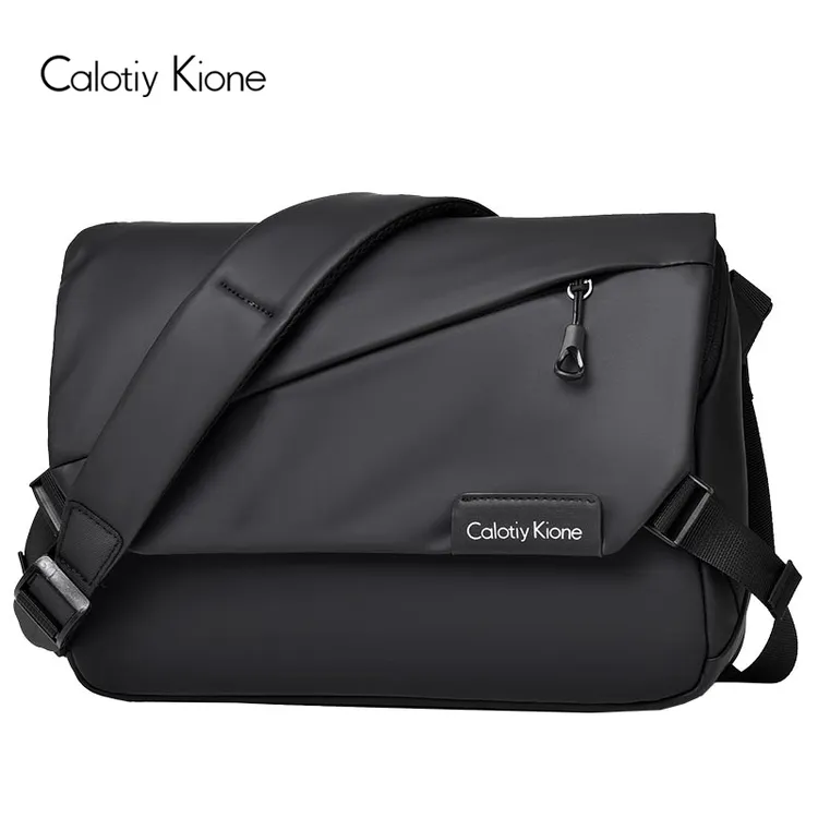 Calotiy Kione日系风拼接男士斜挎包时尚潮流邮差包肩包休闲男包