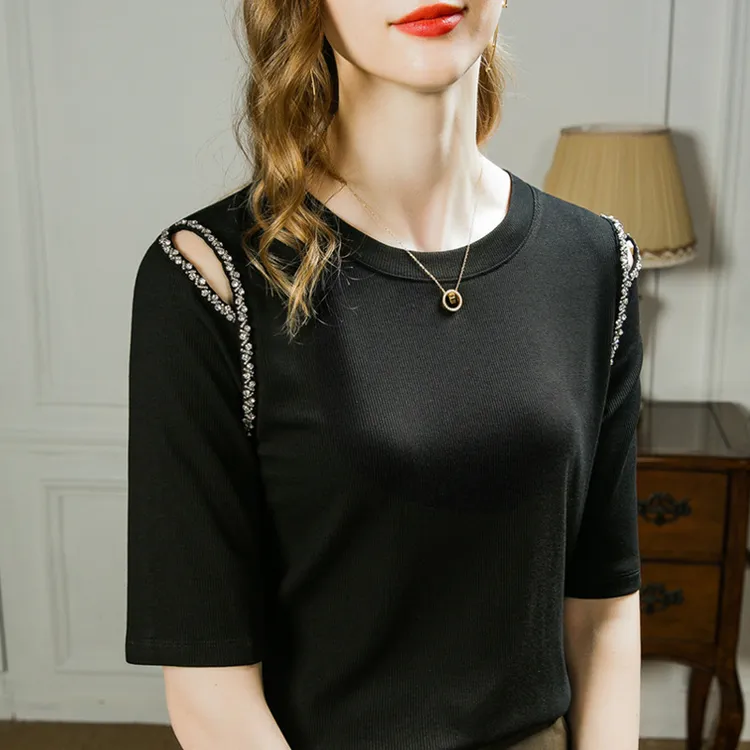 2025秋季新款漏肩中袖圆领t恤女钉珠时尚百搭设计感1688上衣