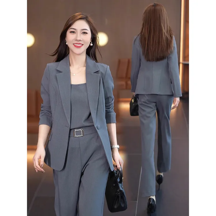 拉夏贝尔时尚套装女2025秋季新款洋气职业装西装外套直筒裤三件套