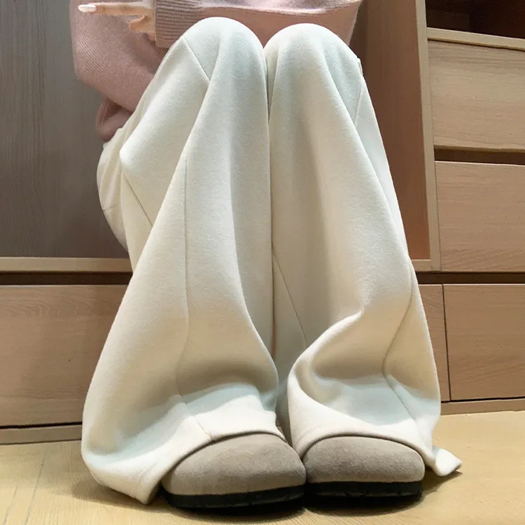 米白色糯米阔腿裤女秋冬2025新款小个子高腰直筒垂感休闲糯米裤子