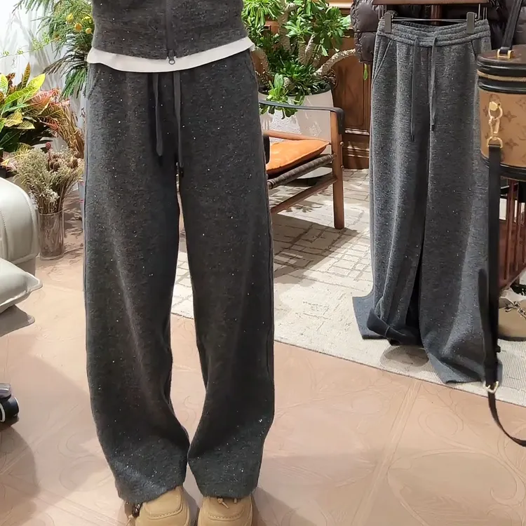 2025秋冬新款网红宽松休闲裤高级小众百搭显瘦直筒裤女LK2507205