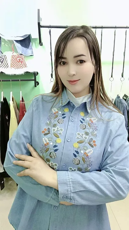 民族风牛仔长袖衬衣