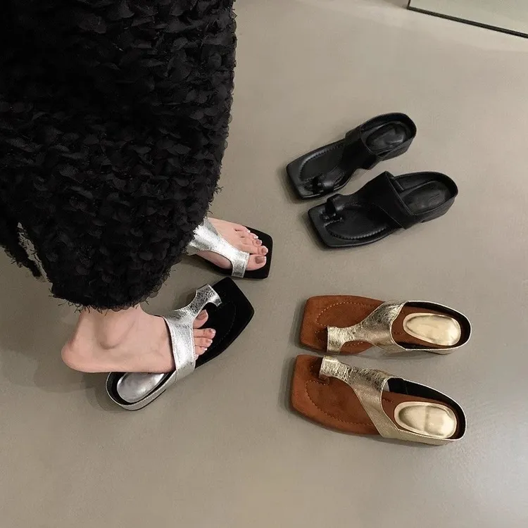 套趾低跟一字拖鞋女2025年夏新款时尚银色韩版外穿气质女士凉拖鞋