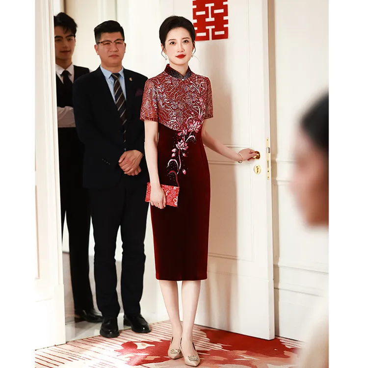 高端妈妈婚宴礼服2025新款红色高贵五一喜婆婆结婚旗袍喜服平时穿