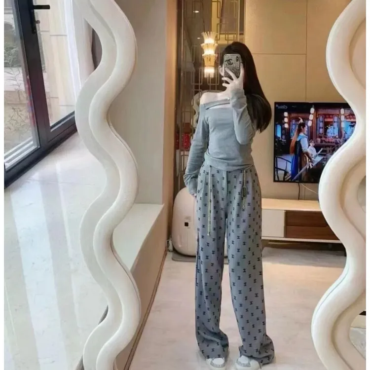 2025春季新款辣妹镂空修身一字领T恤高腰刺绣字母阔腿裤两件套女