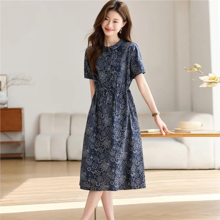 气质高级感纯女碎花连衣裙女2025夏季大码收腰遮肚显瘦个性a字裙