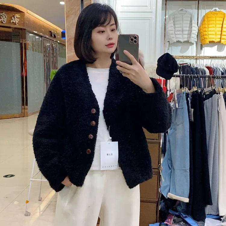 9779厚款纯色短外套V领女单排扣短款女(衣长57左右，胸围110左右)