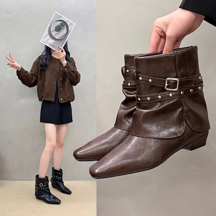 美式丨辣妹风铆钉皮带扣褶皱堆堆靴女短筒裤管靴复古方头粗跟短靴