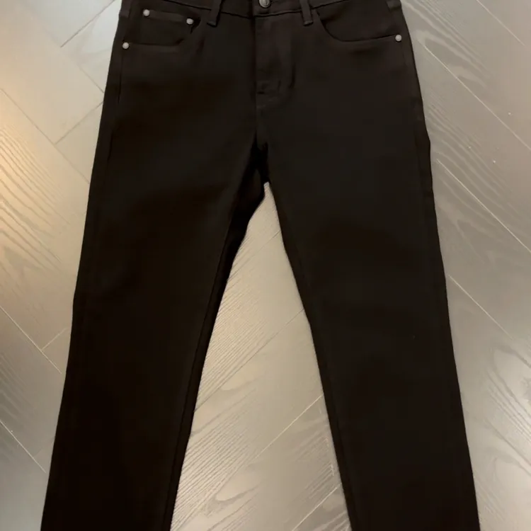 冬季加厚款纯黑色男牛仔裤高端轻奢休闲裤修身轻奢中腰小直筒