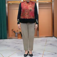 大码胖妈妈加肥秋季国风洋气中老年人提花拼接马甲阔太太宽松背心