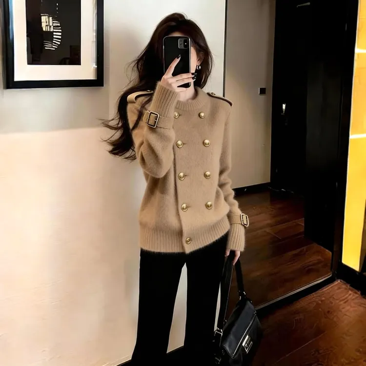 美式复古风时尚百搭休闲随性松弛驼色毛衣外套女2025冬双排扣开衫