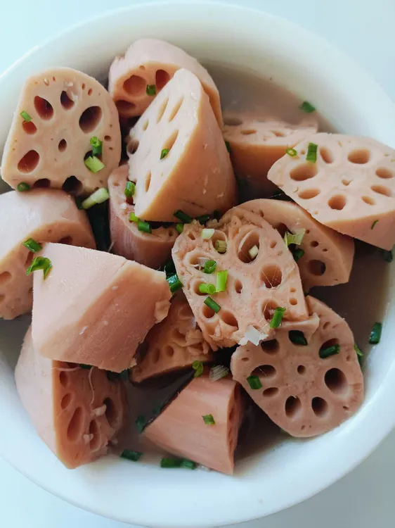 湖北仙桃 新鲜莲藕  粉糯香甜 肉质细腻 软糯拉丝