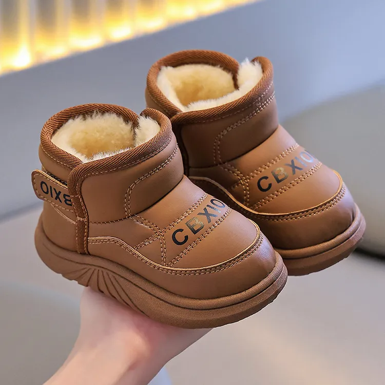 新疆包邮冬天新款男女童防水中筒外穿加厚保暖防滑婴幼儿宝宝棉靴