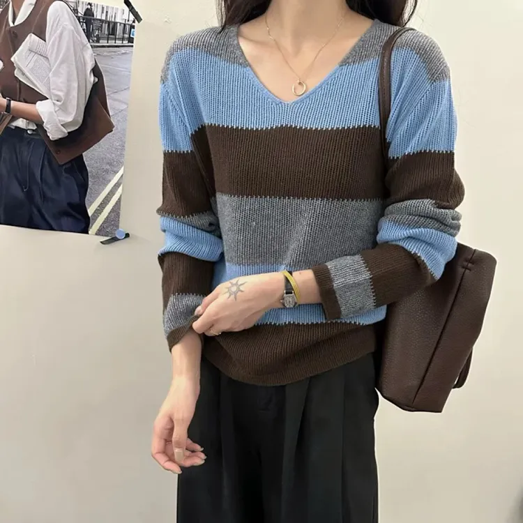 2025秋冬V领条纹拼色套头修身显瘦保暖针织原宿风毛针织衫女装